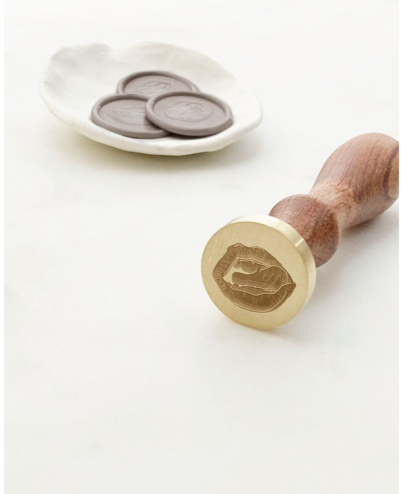 Sealing seal Sealing seal