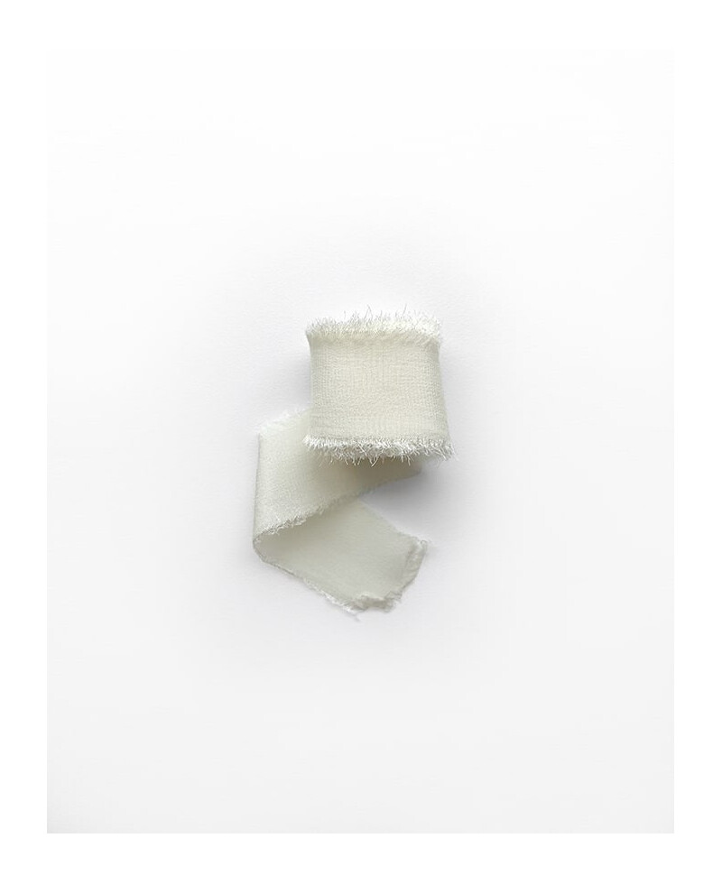 Ruban de soie naturelle blanc cassé Ruban de soie naturelle blanc cassé