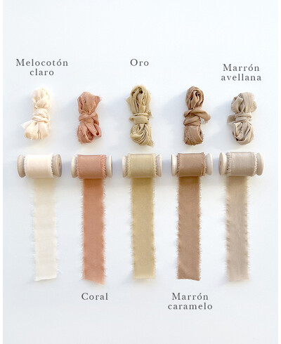 Cintas de seda natural de colores marrones