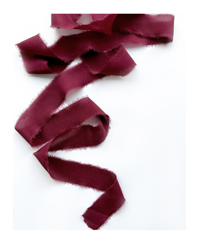 Ruban de soie rouge bordeaux pour les mariages Ruban de soie rouge bordeaux pour les mariages