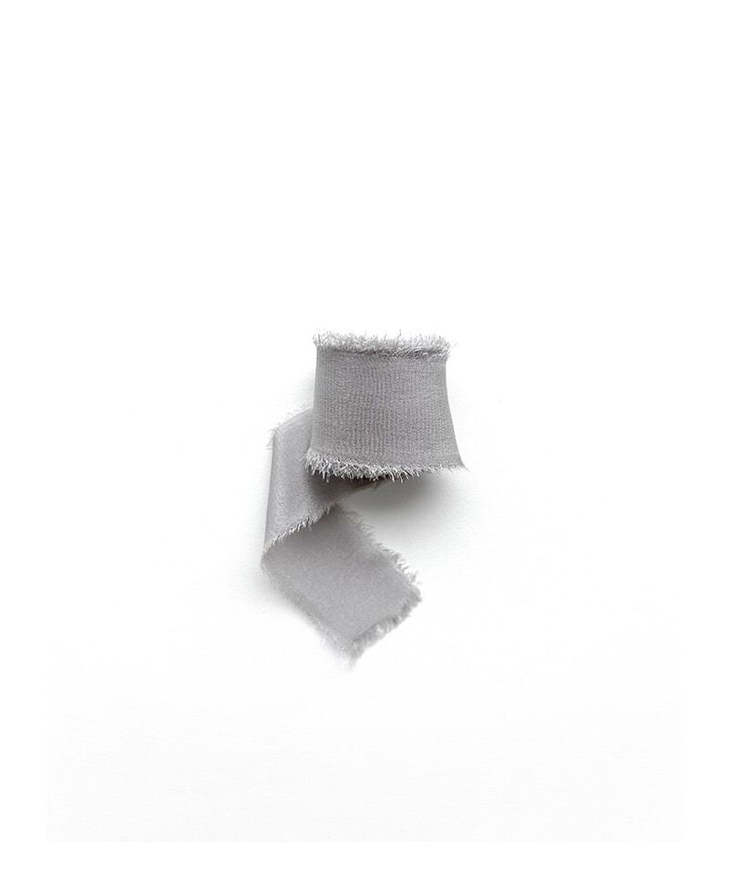 Lazo de seda gris clásico Lazo de seda gris clásico