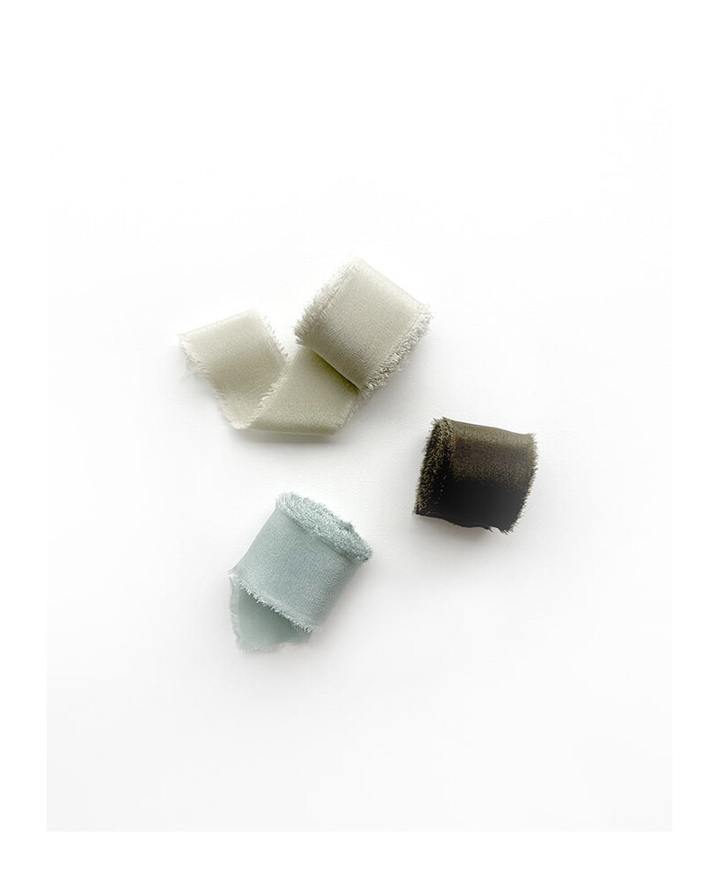 Rubans de soie naturelle verts Rubans de soie naturelle verts