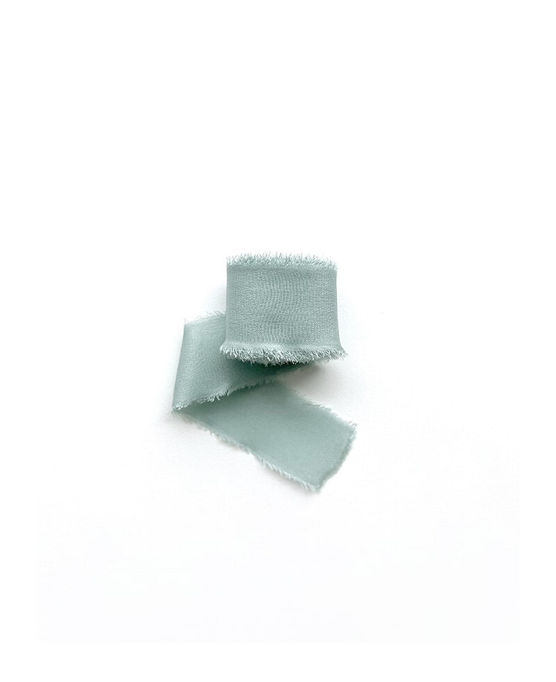 Noeud en soie vert menthe Noeud en soie vert menthe