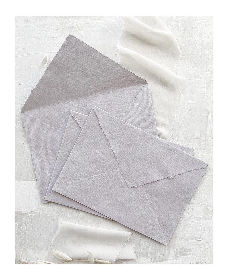 Envelopes feitos à mão de argila cinza da mais alta qualidade Envelopes feitos à mão de argila cinza da mais alta qualidade