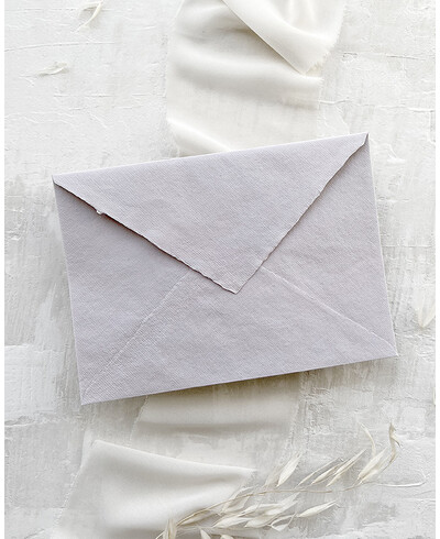 Envelope cinza de argila artesanal premium