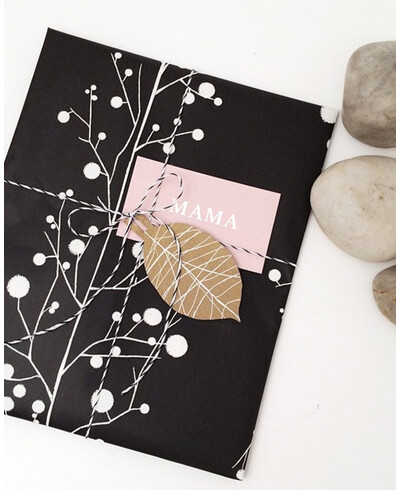 Cordes noires et blanches pour invitations de mariage