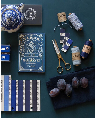 Ficelle de papeterie bleu clair