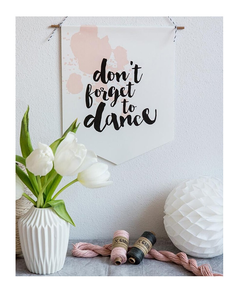 Light pink twine for event decoration
