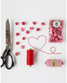 Rotes Geschenkgarn