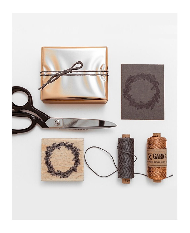 Graues Seil zum Verpacken von Geschenken Graues Seil zum Verpacken von Geschenken