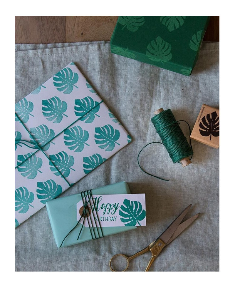 Smaragdgrüner Faden zum Verpacken von Geschenken Smaragdgrüner Faden zum Verpacken von Geschenken