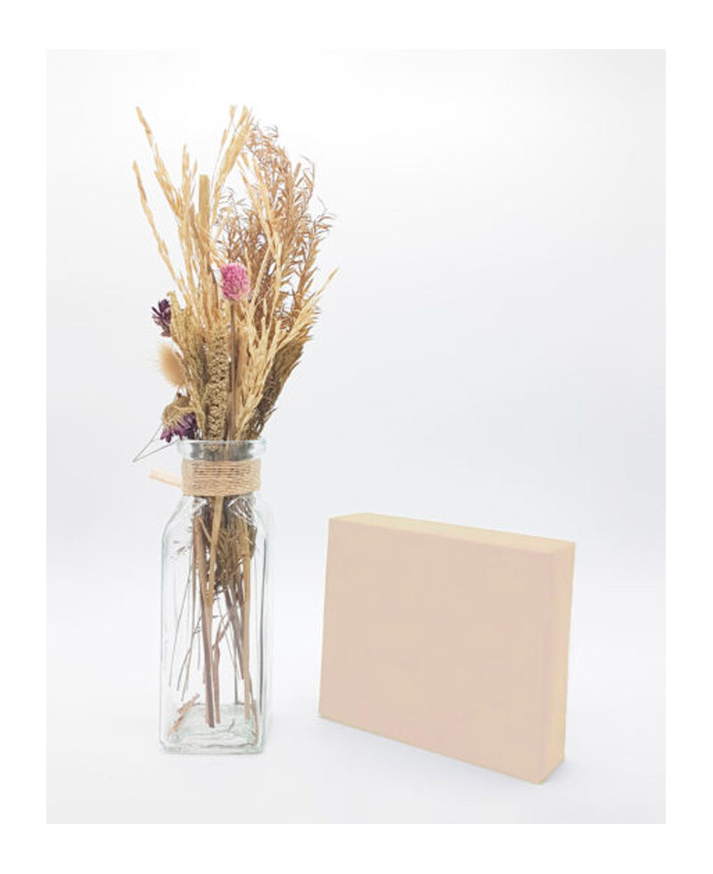 Papel de embrulho creme bege