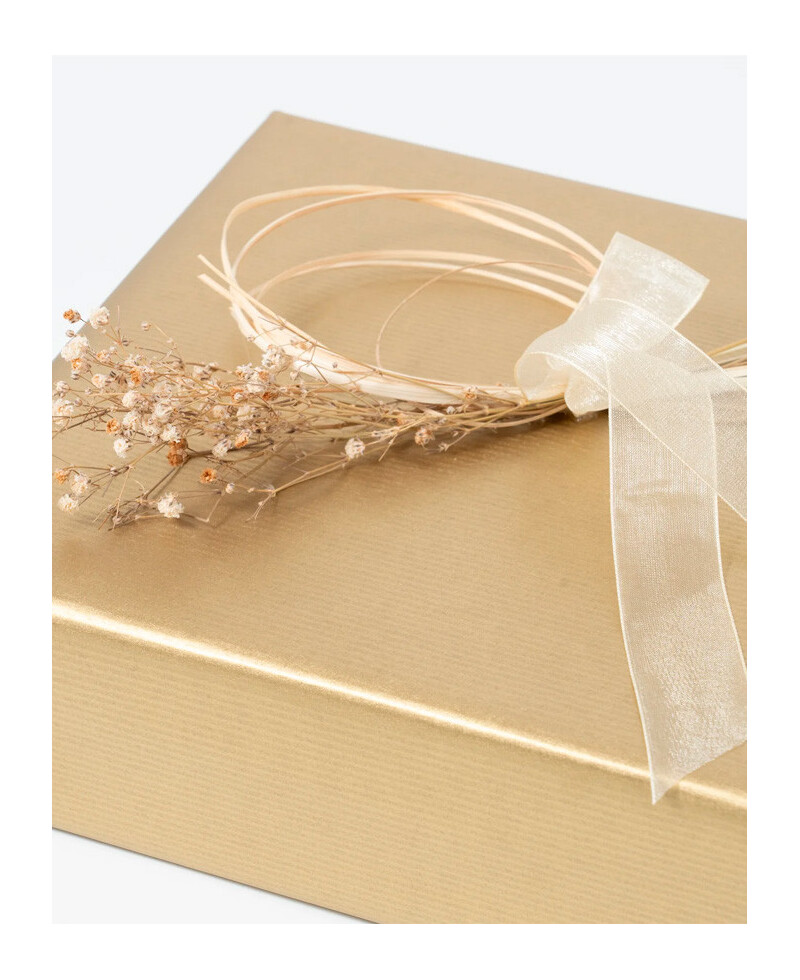 Papel de regalo dorado Papel de regalo dorado