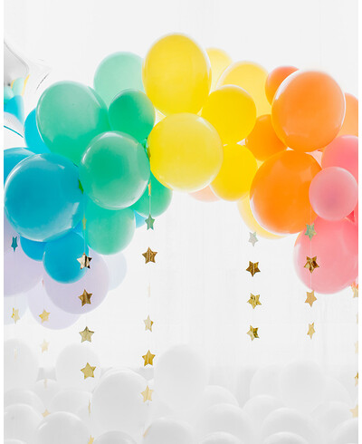 Guirnalda para cumpleaños estrellas oro