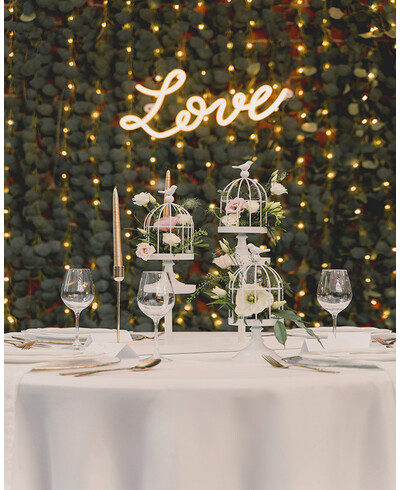 Blumengirlanden für Hochzeiten