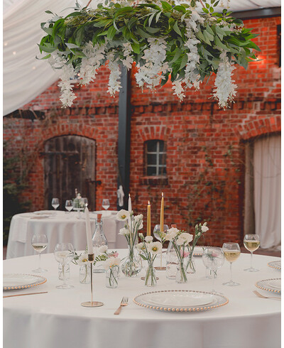 Ghirlande di foglie di salice per la decorazione del matrimonio