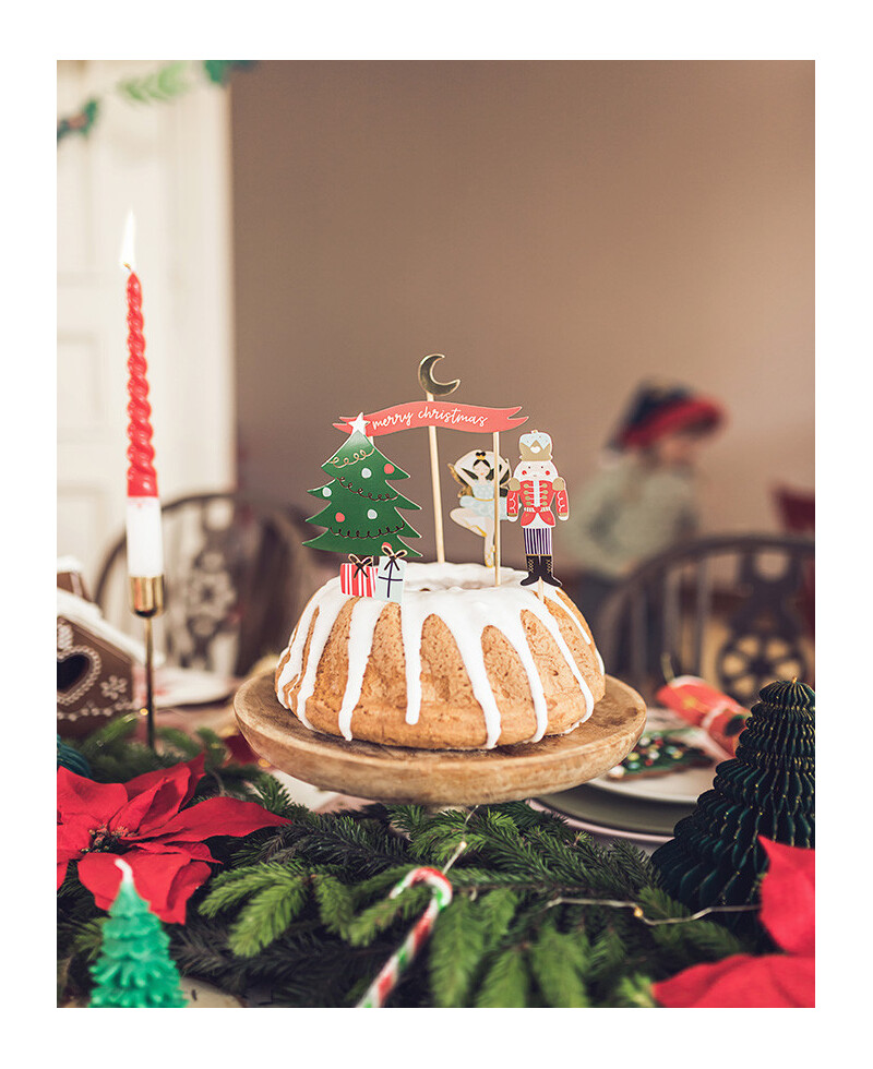 Velas de Natal com o rosto de Papai Noel Velas de Natal com o rosto de Papai Noel