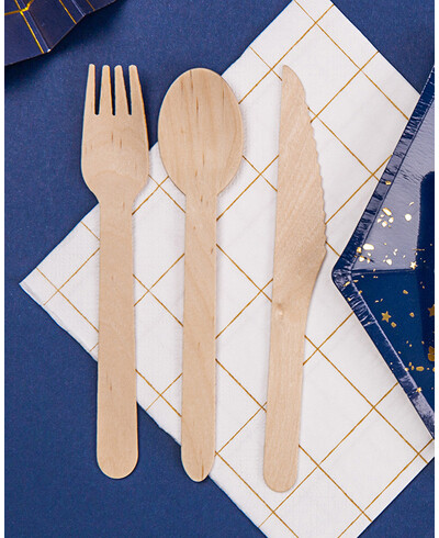 Posate in legno per feste