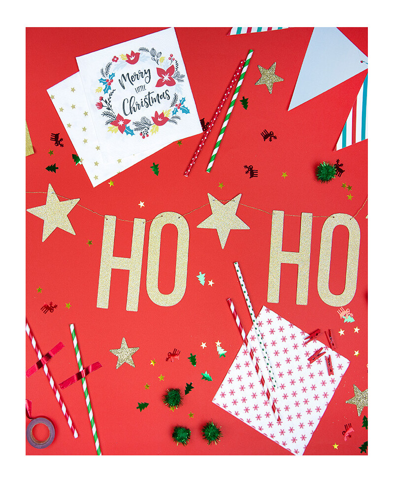 Tovaglioli di carta con stelle per Natale Tovaglioli di carta con stelle per Natale
