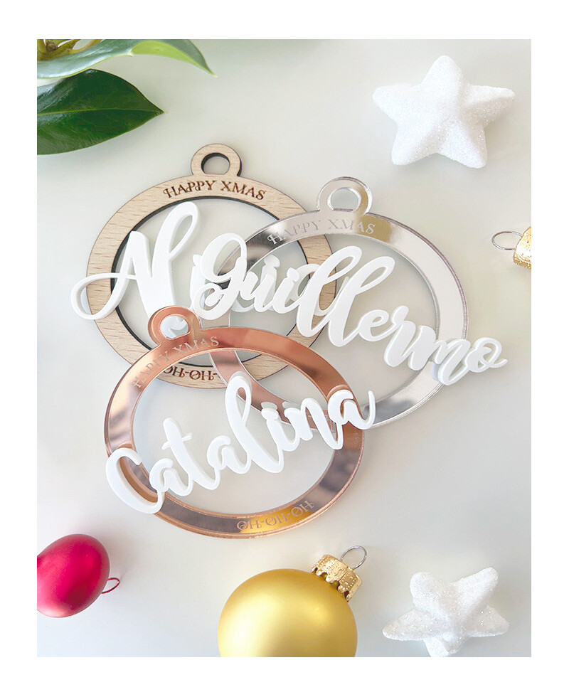 Personalisierte, elegante Weihnachtskugeln mit Namen Personalisierte, elegante Weihnachtskugeln mit Namen