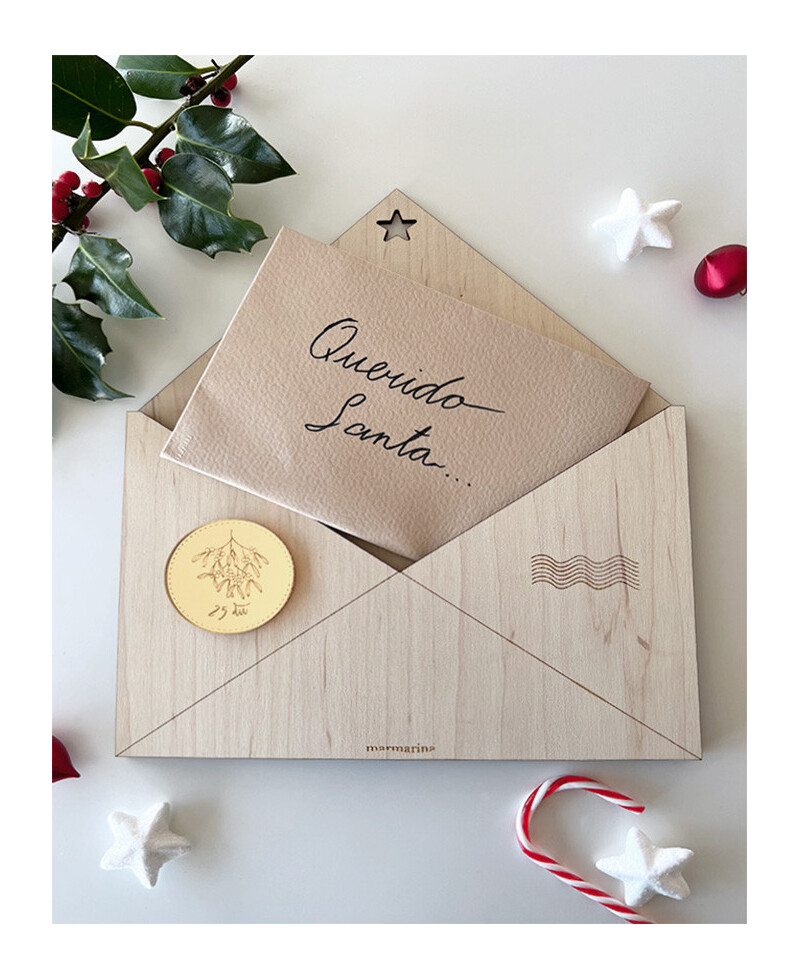 Buzón para entregar carta a Papá Noel Buzón para entregar carta a Papá Noel