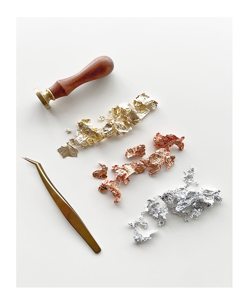 Copos de aluminio en tonos oro, plata y cobre Copos de aluminio en tonos oro, plata y cobre