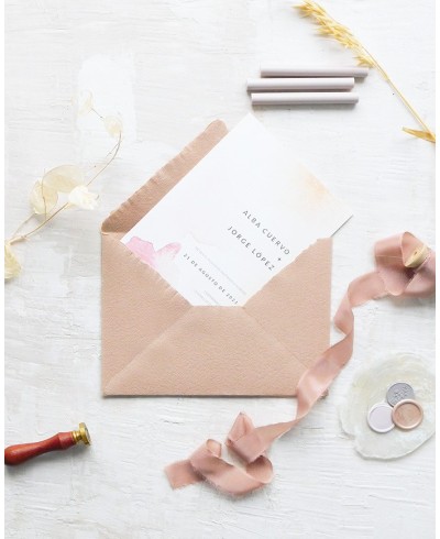 Wedding invitation with handmade envelope