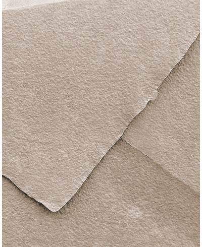 Envelopes feitos à mão cinzentos para casamentos