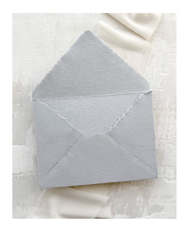 Envelope artesanal cinza claro Envelope artesanal cinza claro