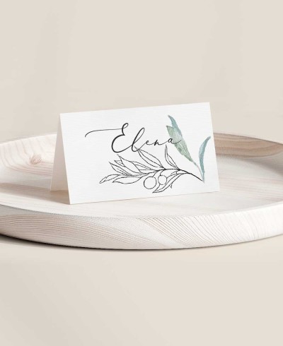 Elegante Platzhalter für die Hochzeit mit Oliven- und Orangenblüten