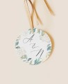 Round label for wedding details white hydrangeas