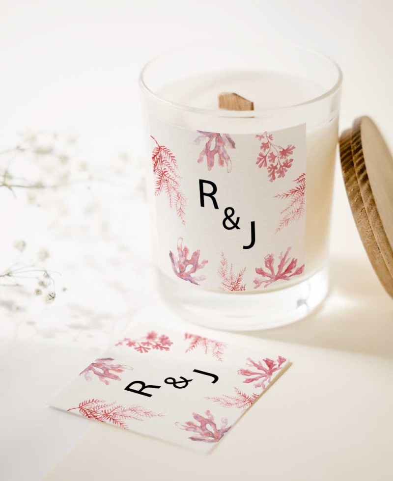 Autocollant carré pour de jolis détails de mariage avec des coraux Autocollant carré pour de jolis détails de mariage avec des coraux