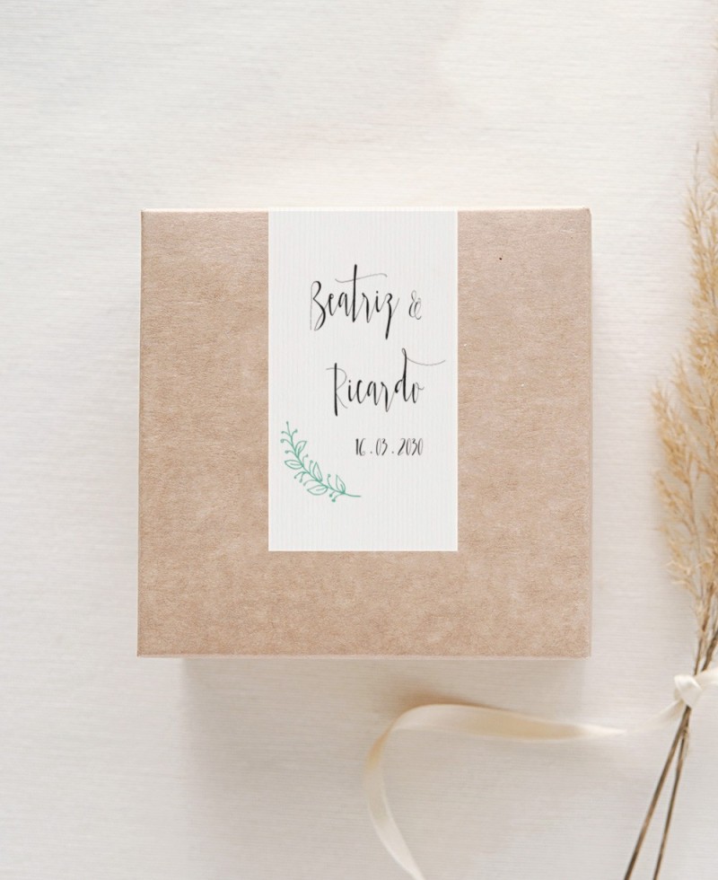 Vertical rectangular sticker for minimalist wedding gifts Vertical rectangular sticker for minimalist wedding gifts