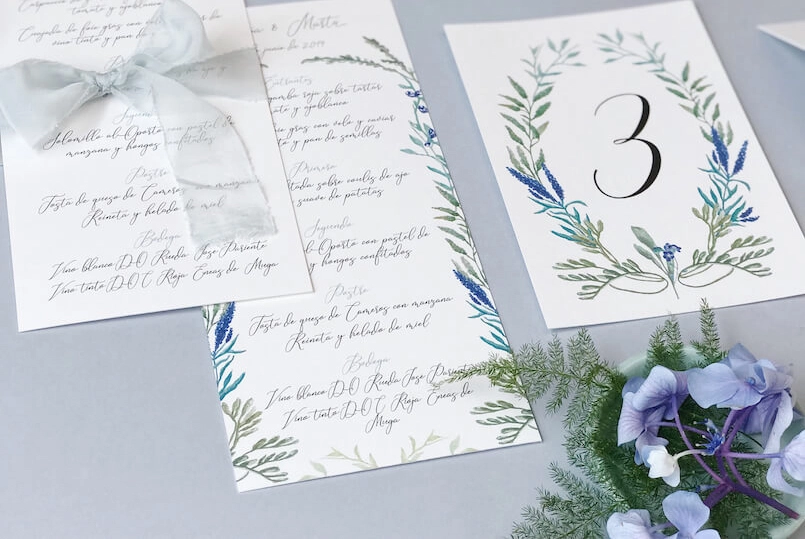 3 Consejos básicos para comprar tus invitaciones de boda por internet